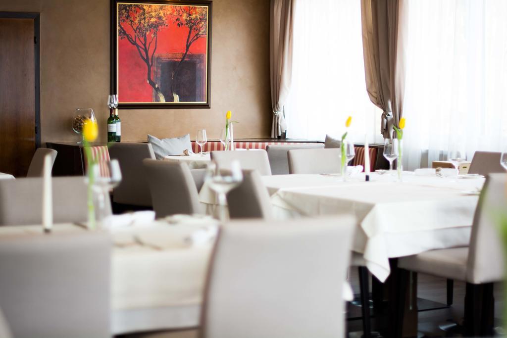 Hotel - Restaurant Soleo Krumpendorf Eksteriør bilde